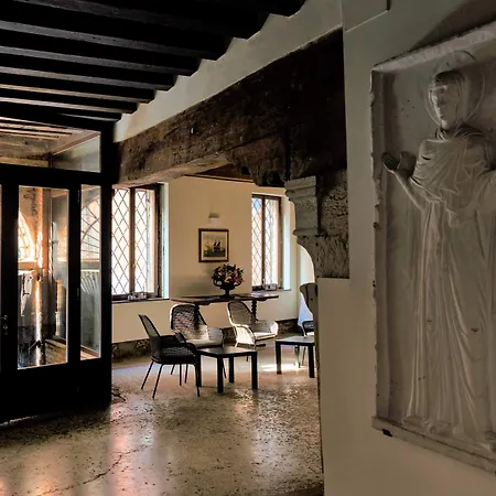Residence Ca' Foscolo-3